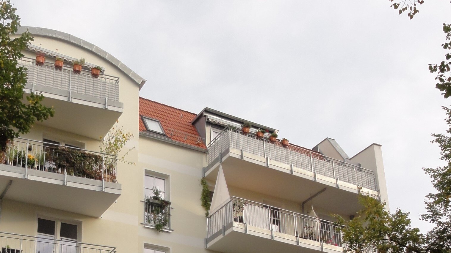 Architekturplanung für die Sanierung eines Mehrfamilienhauses.