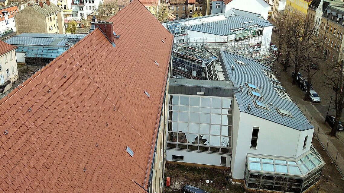 Draufsicht der Schule.